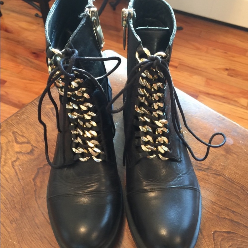 Vince Camuto Black leather lace up combat boots